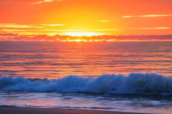 Watch Amazing Sunrises! North Topsail Beach, NC - Image 1