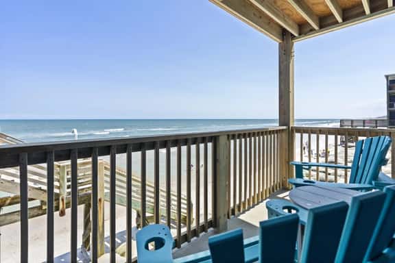 Feel the Sea Breezes - Image 1